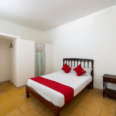 Oyo Hotel Las Palmas Cuyutlan Мансанильо Экстерьер фото
